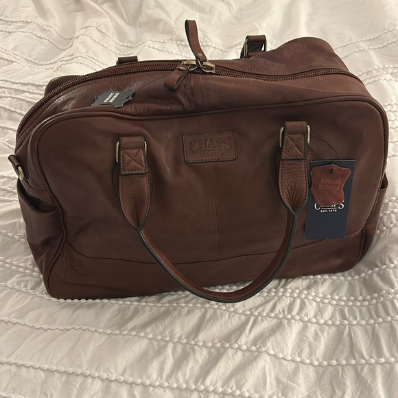 Leather Weekender Bag New with Tags - Picture 1 of 10